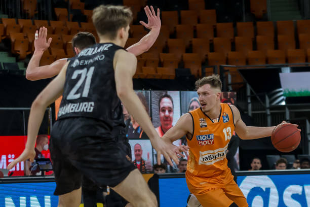 压防守应对 压防守应对