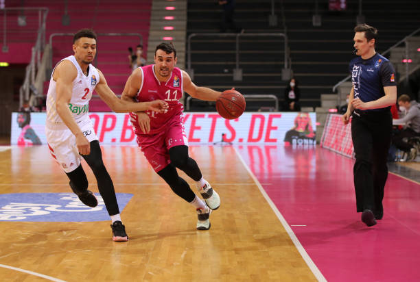 乙赛场上大 乙赛场上大